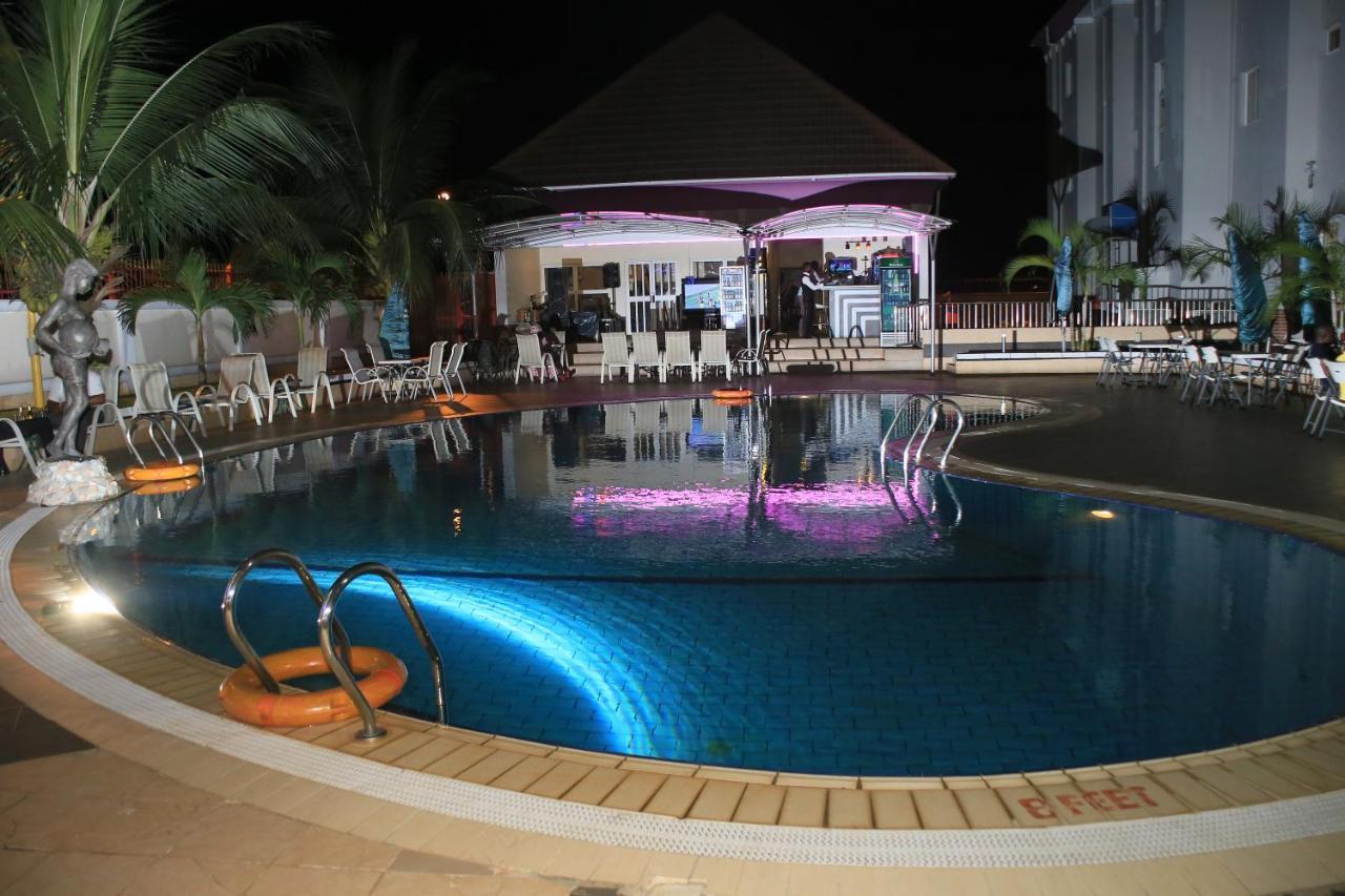 Oxygen Holiday Resort Оуери Екстериор снимка
